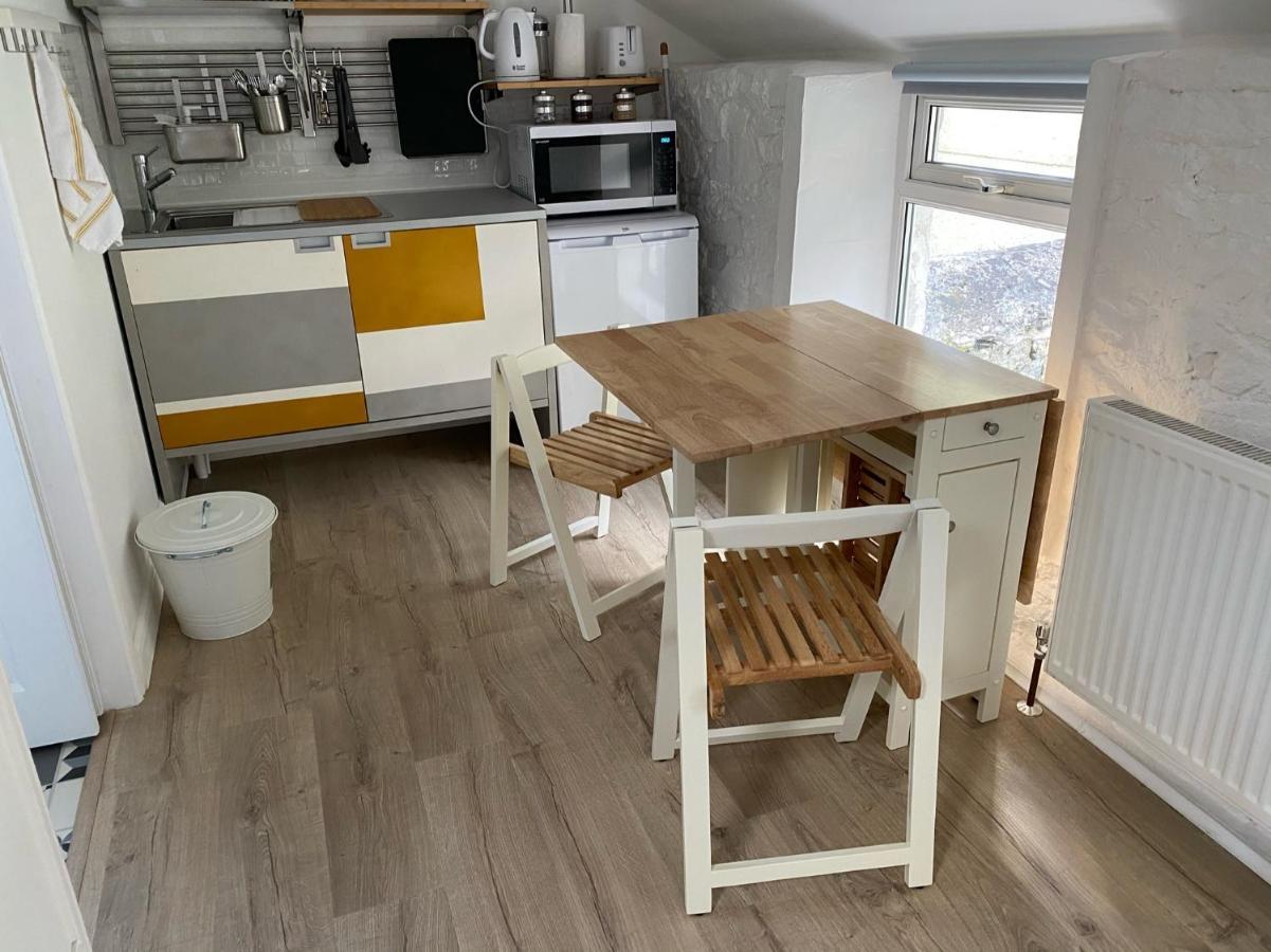Craven Lodge Guesthouse Port Talbot Zewnętrze zdjęcie